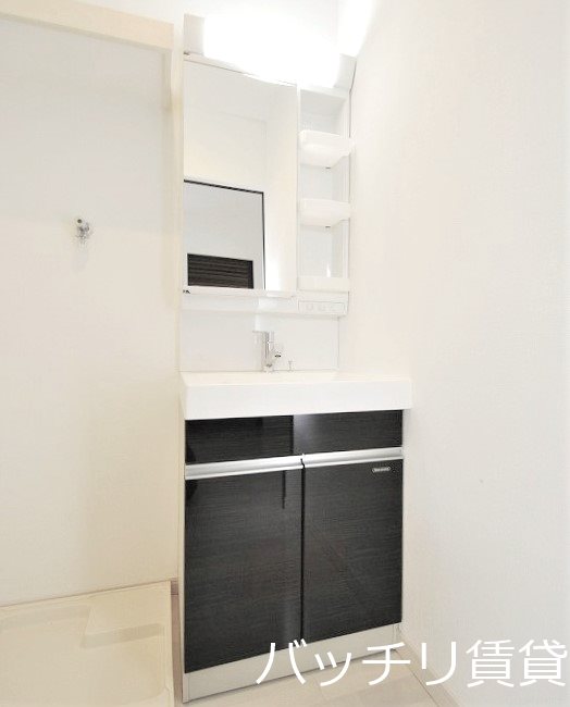 洗面設備　画像はイメージの為、色や間取りが若干異なりますが、現況を優先