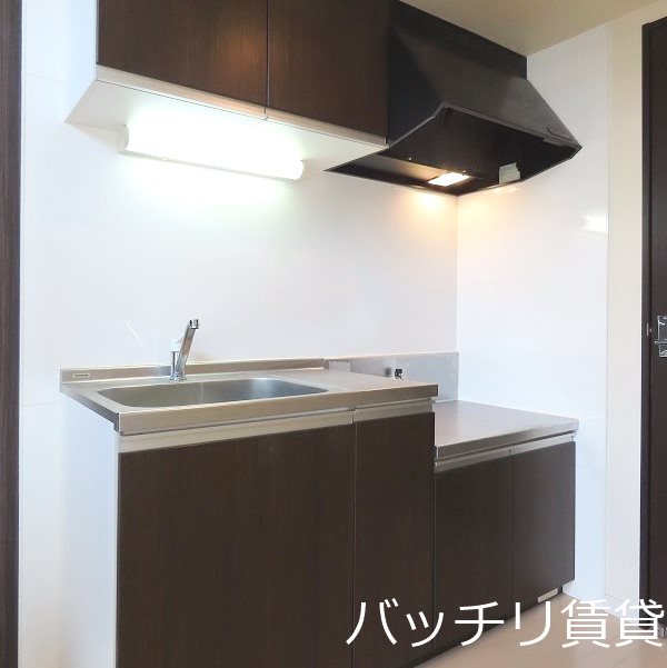 キッチン　画像はイメージの為、色や間取りが若干異なりますが、現況を優先