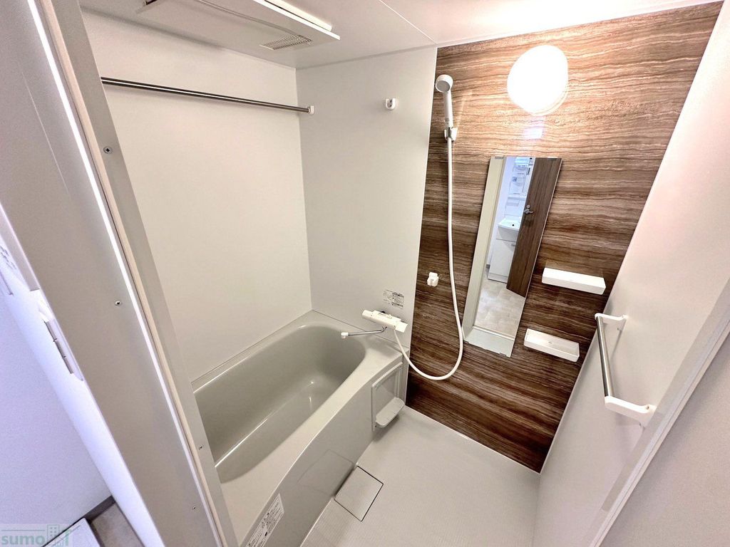 バス・シャワールーム　バルコニー