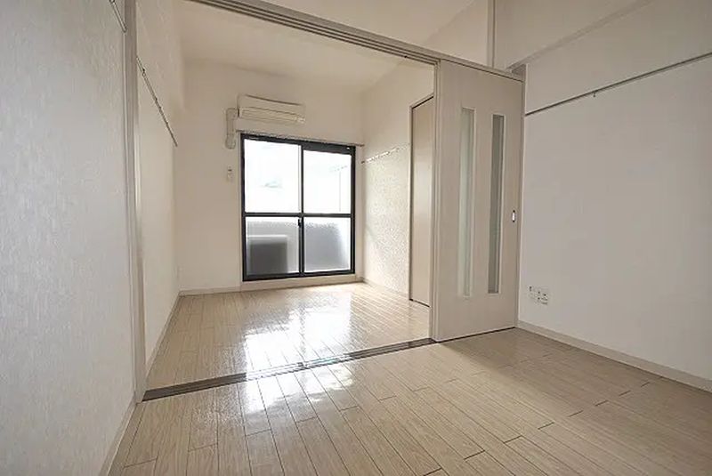 居室・リビング　※別部屋の参考写真となります※現況優先※