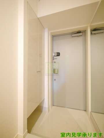 玄関　別部屋の参考画像です。