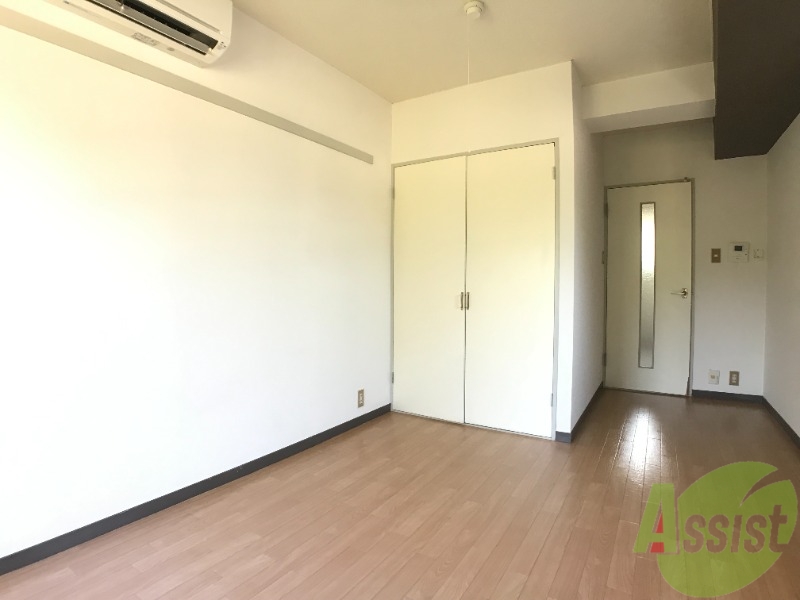 居室・リビング　７帖のリビングになります。伸び伸び出来そうですね。