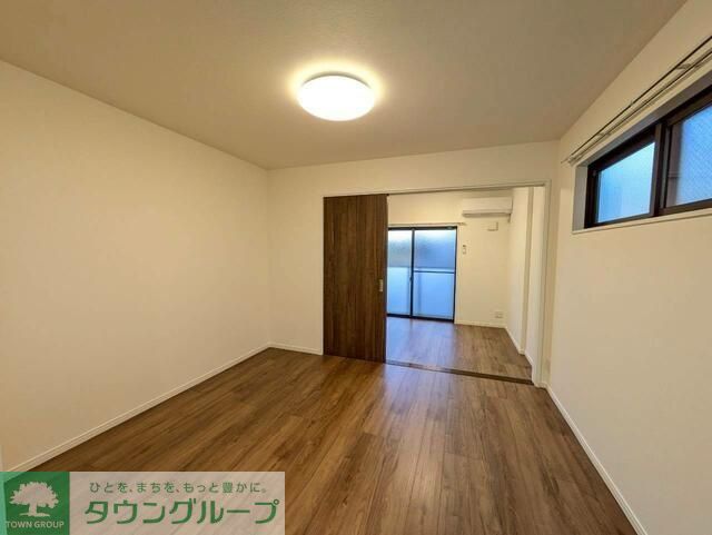 居室・リビング　お問合せはタウンハウジングまで！※現地待合わせ相談可能