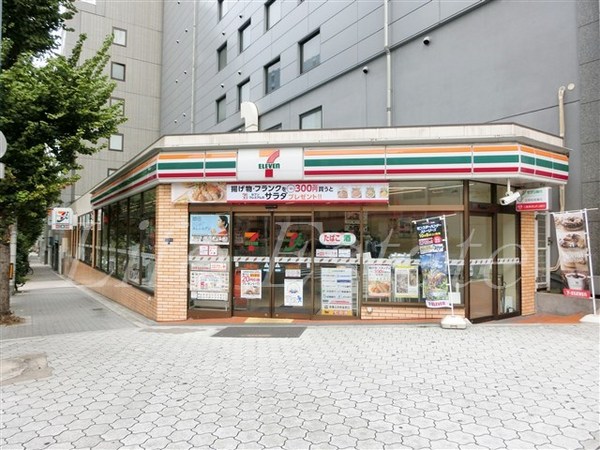コンビニ　セブンイレブン大阪谷町2丁目店（コンビニ）まで71m