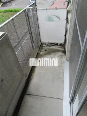 バルコニー　広いベランダ