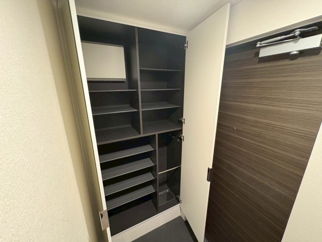 収納　プレサンスTHE久屋大通レジェンド