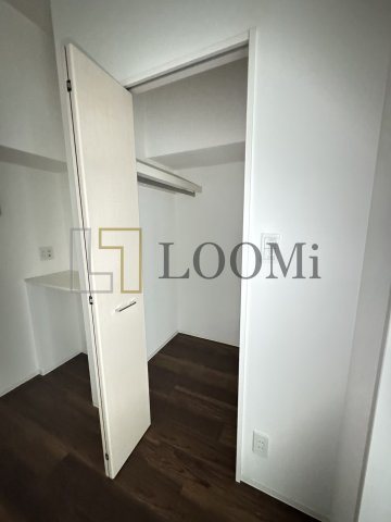 収納　プレミアムコート谷町4丁目　クローゼット