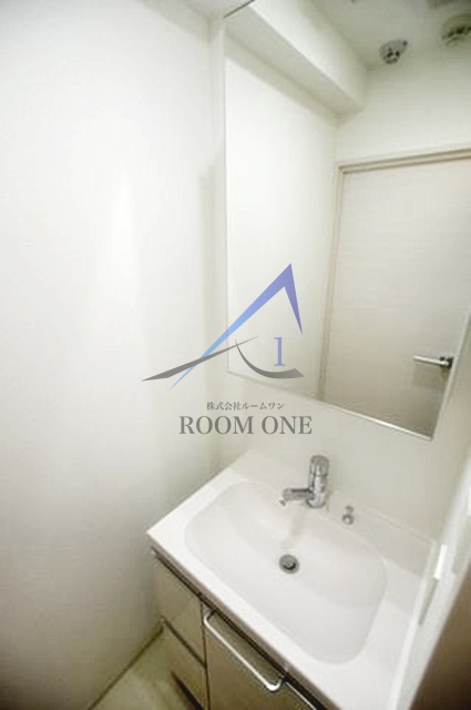 洗面設備　洗面台です。