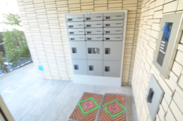 駐車場　エントランス