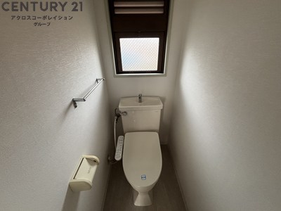 トイレ　ウォシュレット付きのトイレです♪