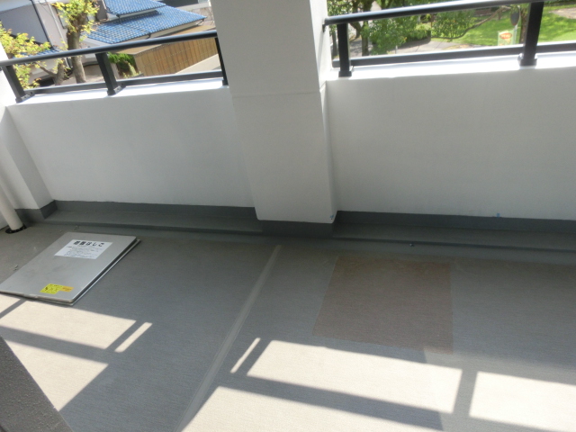 バルコニー　★退居予定★別部屋の写真です！現況優先となります。