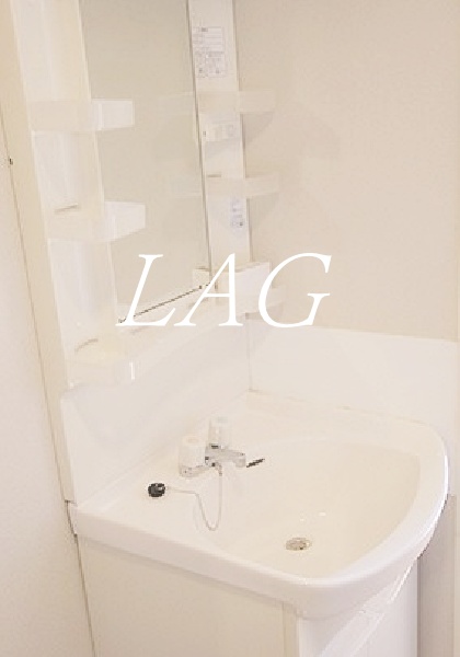 洗面設備　独立洗面台です。