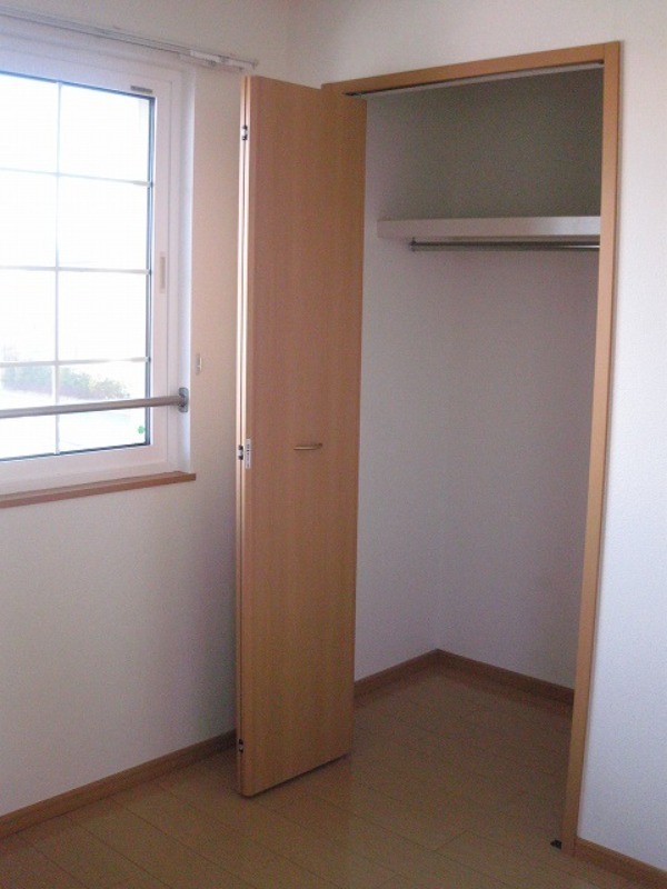 収納　図面と現状に相違がある場合には現状を優先