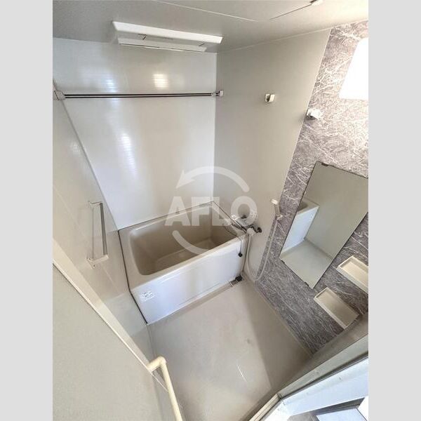 バス・シャワールーム　S-RESIDENCE新大阪駅前　浴室