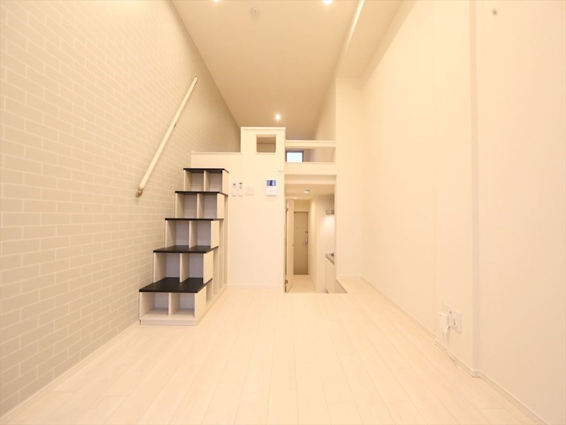 その他　洋室6.1帖　ロフト6.5帖（収納にも使えます）　同仕様写真