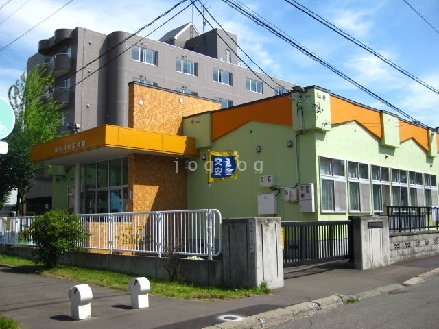 幼稚園・保育園　厚別共栄保育園（幼稚園・保育園）まで496m
