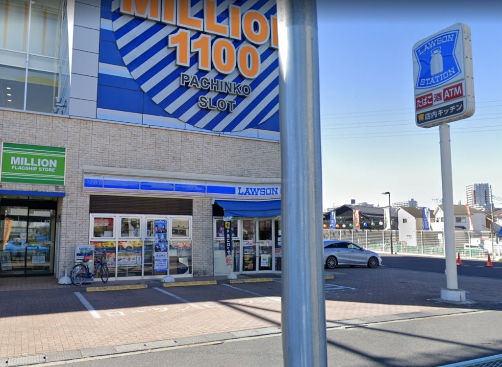 コンビニ　ローソン 朝霞膝折町二丁目店（コンビニ）まで338m