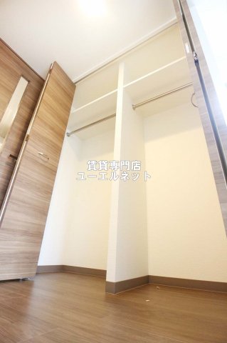 収納　クローゼット付きでお部屋もスッキリ♪