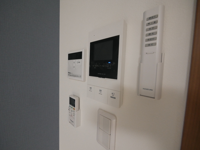 セキュリティ　★モニター付きインターホンでセキュリティ面も安心ですね★