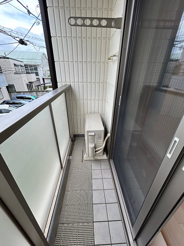 バルコニー　※別号室の参考写真です。