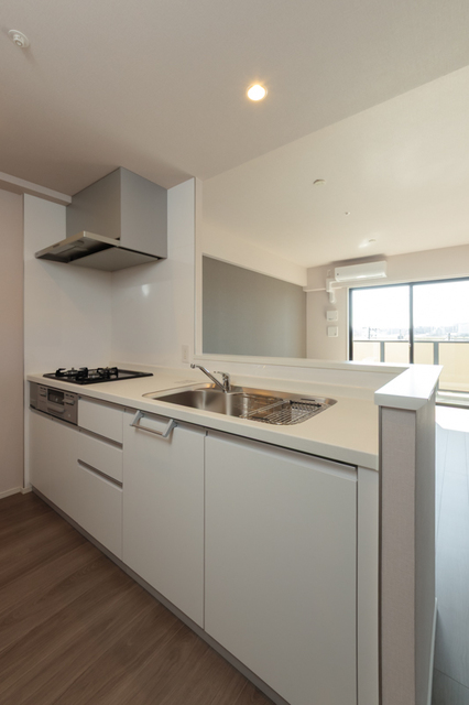 キッチン　※写真は同タイプ住戸です。