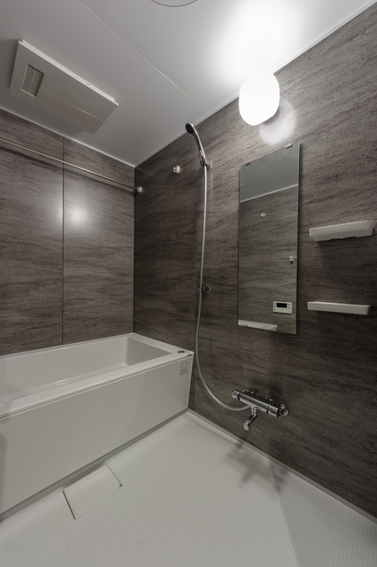 バス・シャワールーム　※写真は同タイプ住戸です。