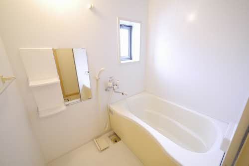 バス・シャワールーム　浴室