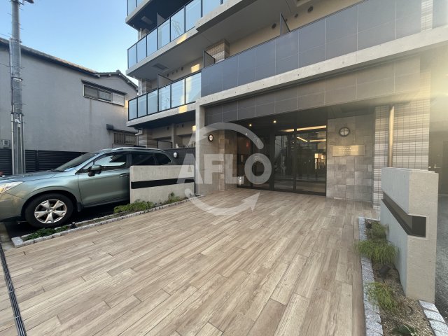 エントランス　プレサンスOSAKA姫里エンファシス　エントランス