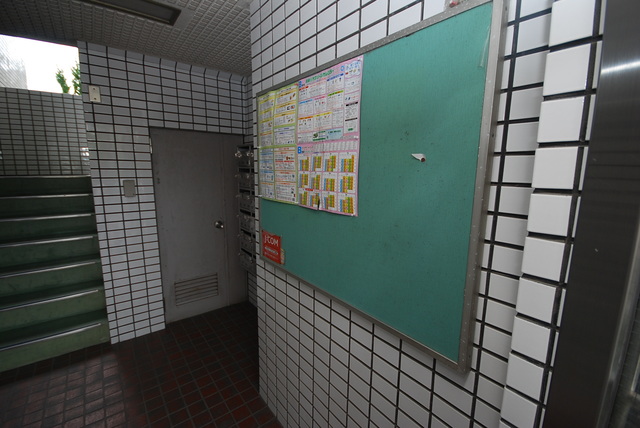 エントランス　エントランス