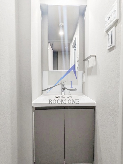 洗面設備　洗面台です。