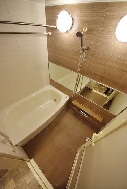 バス・シャワールーム