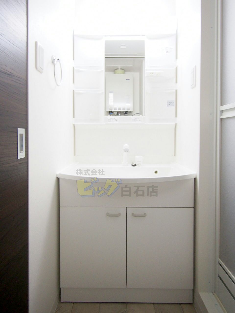 洗面設備　シャンプードレッサー完備しています♪