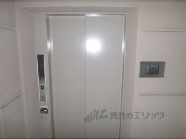その他　エレベーター