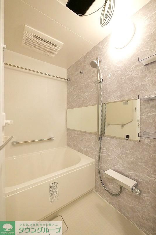 バス・シャワールーム　バス