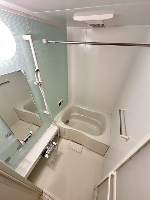 バス・シャワールーム　別部屋参考写真です