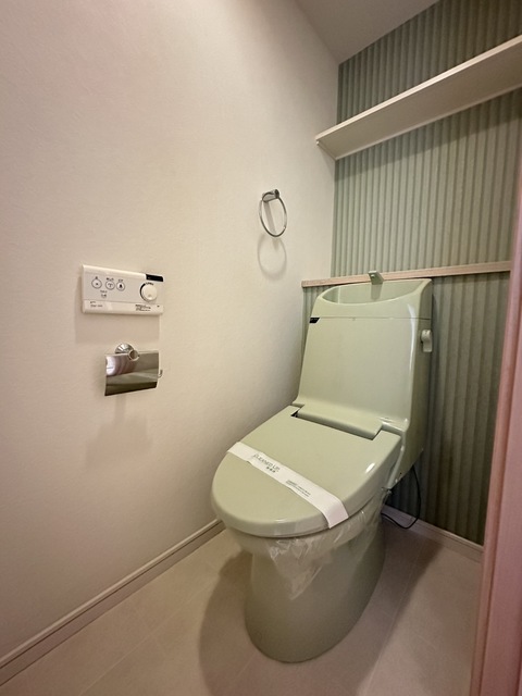 トイレ　別部屋参考写真です