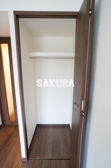 収納　お荷物の多い方でも安心のクローゼット付き♪