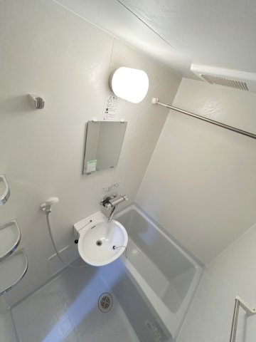 バス・シャワールーム　★キレイなバスルーム★