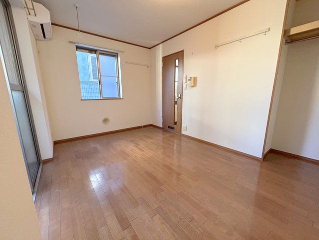 その他部屋・スペース　★明るいフローリングの角部屋です★