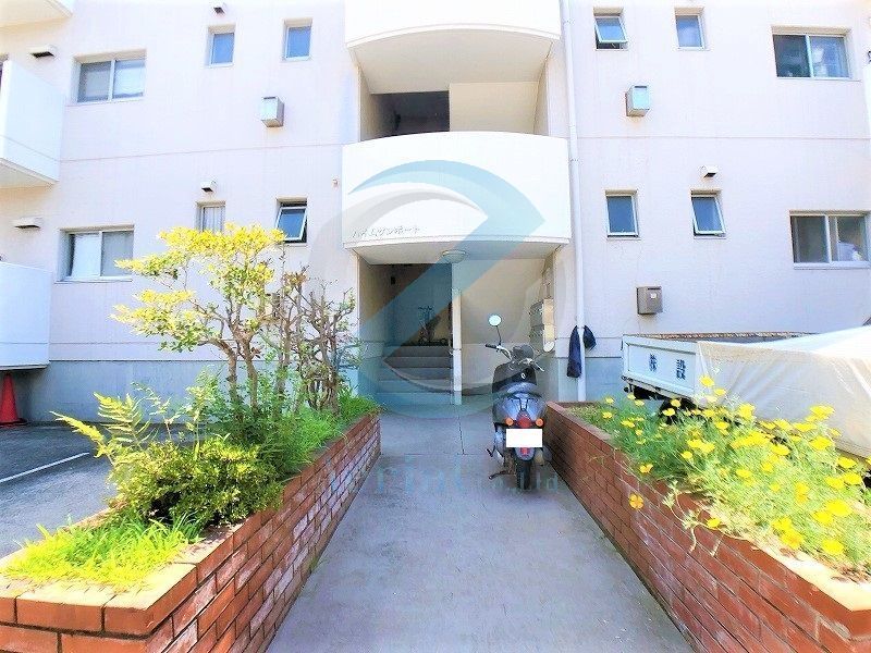 エントランス　エントランス