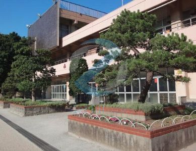 小学校　船橋市立南本町小学校（小学校）まで440m