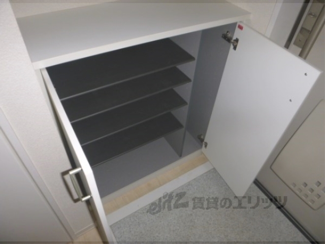収納　下駄箱