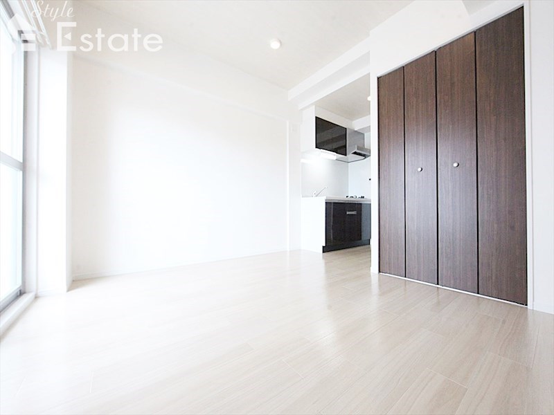 居室・リビング　内装