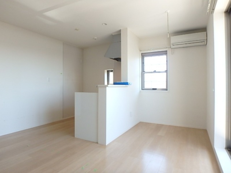 居室・リビング　図面と現状に相違がある場合には現状を優先．．．