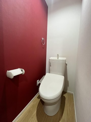 トイレ　トイレもきれいです