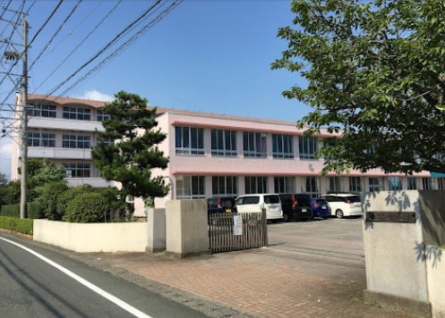 小学校　浜松市立入野小学校（小学校）まで600m