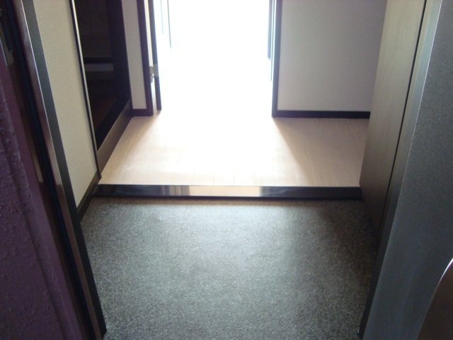 玄関　玄関です。