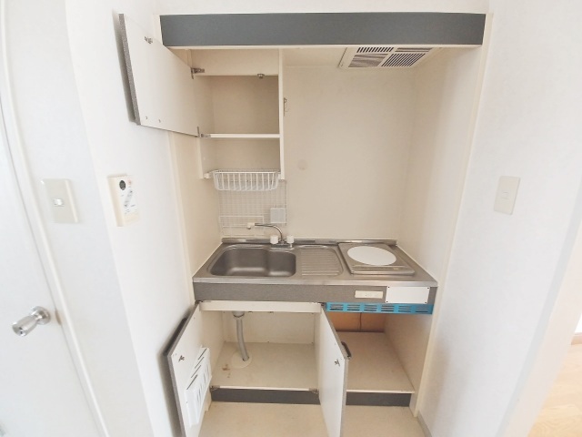 その他設備　IHヒーター
