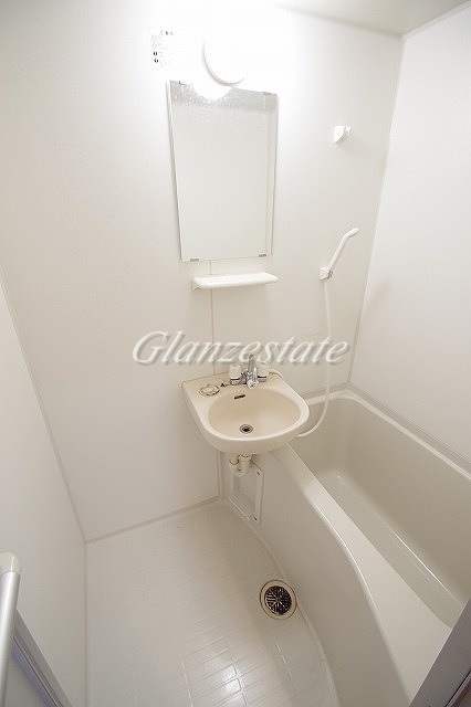 バス・シャワールーム　☆一日の疲れを癒すバスルーム☆