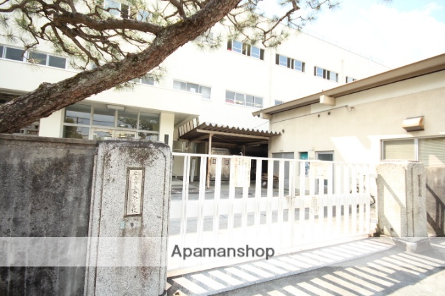 小学校　舟入小学校（小学校）まで817m